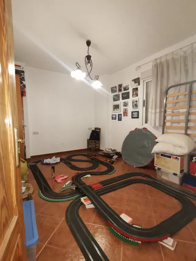 SE VENDE CASA EN PLENO CENTRO DE LOS VILLARES — 45