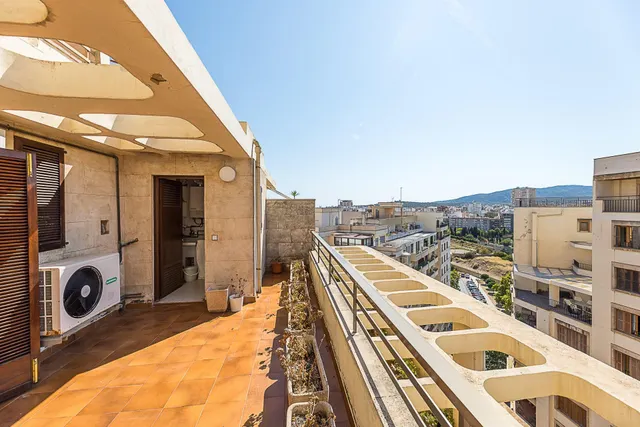 VENTA ÁTICO EN LLUÍS VIVES — 27