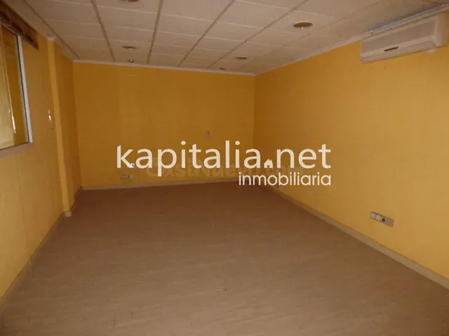 Nave en venta en el polígono industrial de Olleria. - foto 3