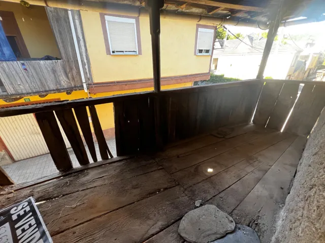 CASA DE PIEDRA PARA RESTAURAR — 9