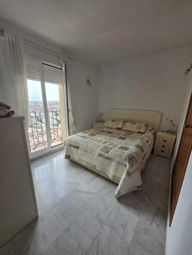 Magnifico apartamento con unas vistas increibles y piscina comunitaria — 15