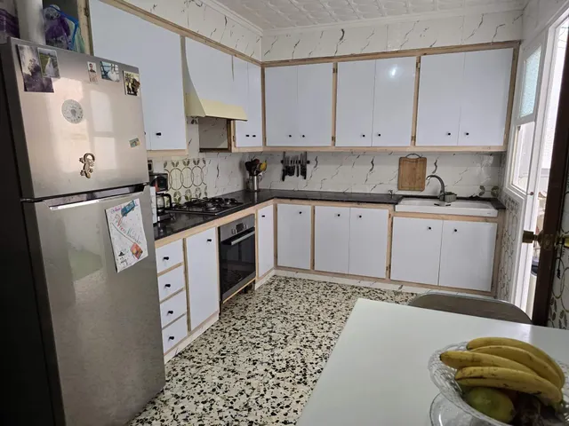 AMPLIO PISO EN  ZONA PLAZA MADRID — 16
