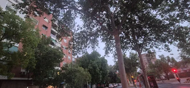Inmueble en la Avenida de la fama — 12
