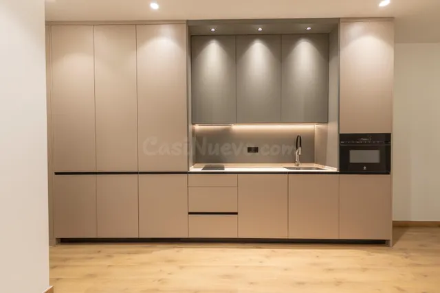 Moderno estudio tipo loft en urbanización villa pineda - zona villarejo — 4