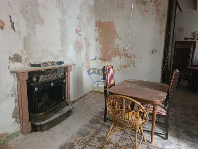 Oportunidad amplia casa de pueblo en Montesa para reformar a tu gusto — 28