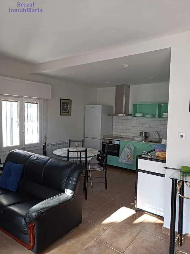 Casa para entrar a vivir de 99 metros  mas 16 metros de bodega con asador  en Matute - La Rioja — 10