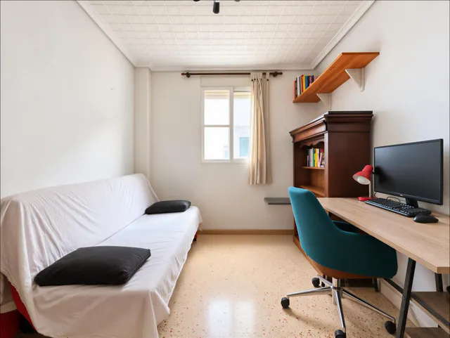 PISO A LA VENTA EN ALBORAYA — 41