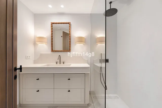 Adosado 3 habitaciones 198m² en venta - Aloha — 11