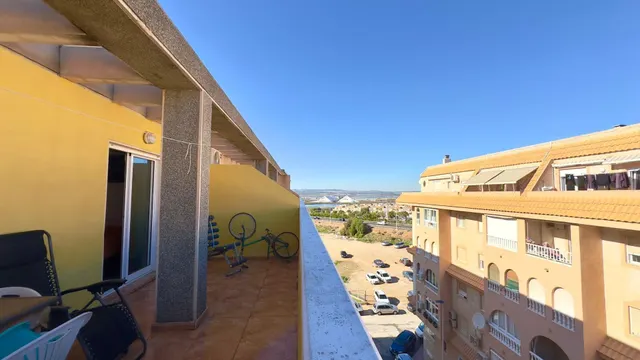 Ático 2 habitaciones 73m² en venta - Parque de las Naciones — 28