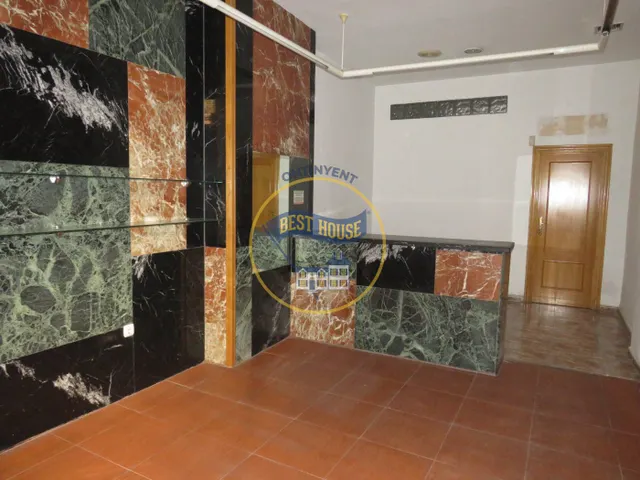 OPORTUNIDAD DE LOCAL EN ALQUILER, EN ONTINYENT