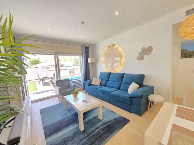 Villa 3 habitaciones 111m² en venta - Zona Pueblo — 11