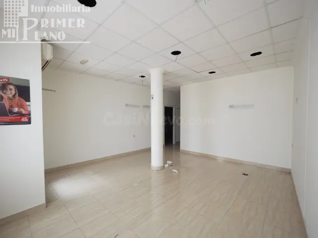 Se vende local comercial en la zona centro de Tomelloso con  - foto 3