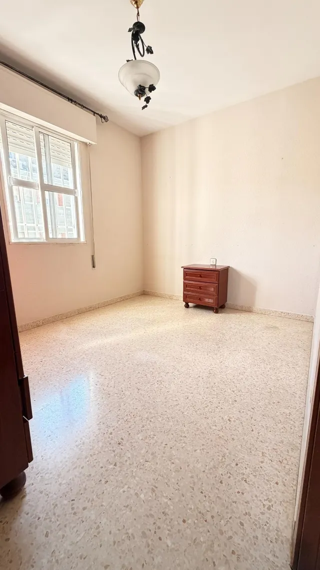 Piso de 3 dormitorios con trastero en zona Los Ratones | Los Palacios — 13
