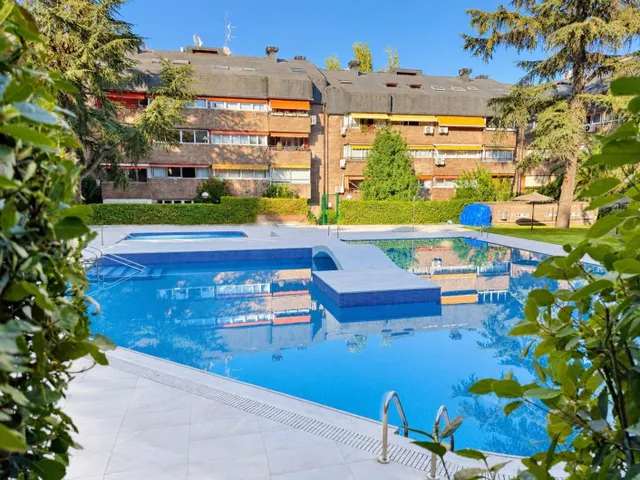 Exclusiva vivienda de 3 dormitorios con terraza en Majadahonda Centro — 36