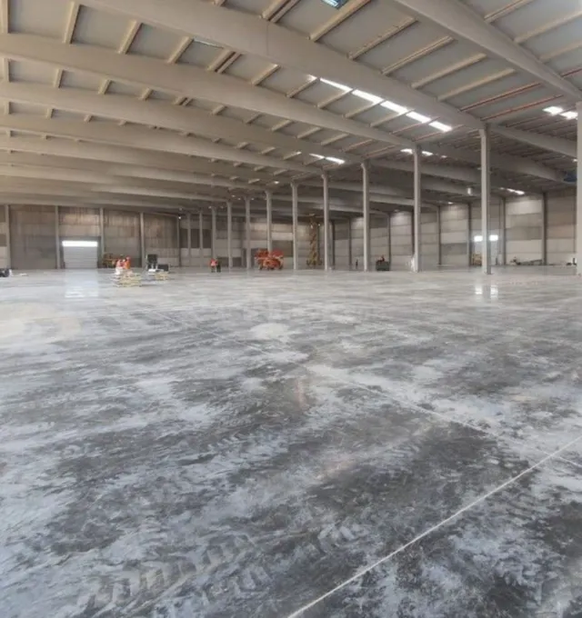 Nave industrial 2500m² en alquiler - La Motilla - Fuente del - foto 5