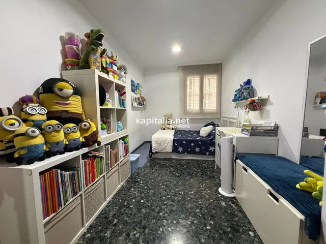 PISO CÉNTRICO Y DE AMPLIAS ESTANCIAS EN ONTINYENT EN EXCLUSIVA EN KAPITALIA. — 19