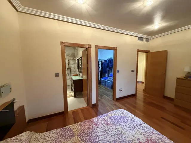Chalet independiente con 400 m2 construidos, gran parcela y garaje — 14