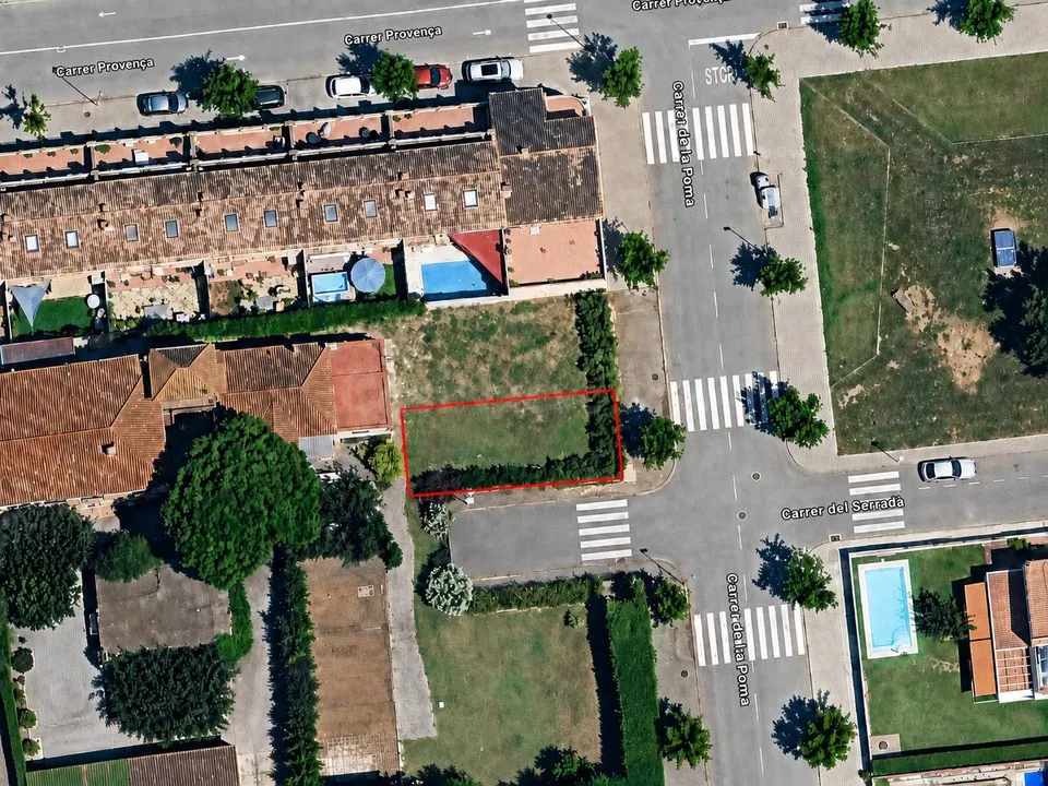 ¡Tu Oportunidad de Construir en Sant Pere Pescador!