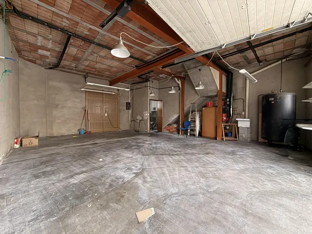 Roses I Piso céntrico con espectacular garaje de 65 m2 y terraza privada con barbacoa — 10