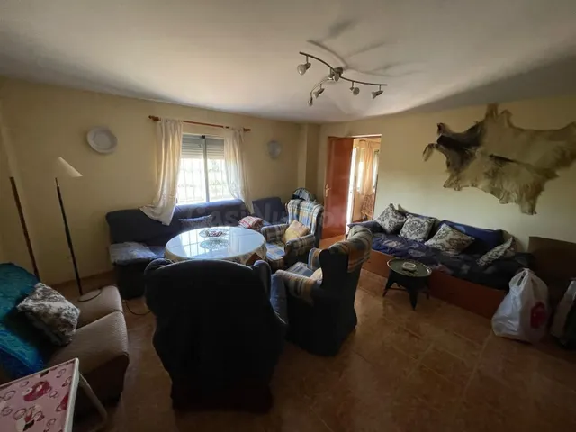 CASA DE CAMPO EN CÁCERES CON ESCRITURAS - foto 5