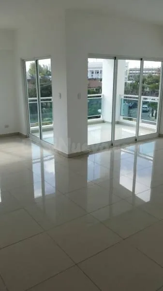 Apartamento en Renacimiento D.N - foto 2
