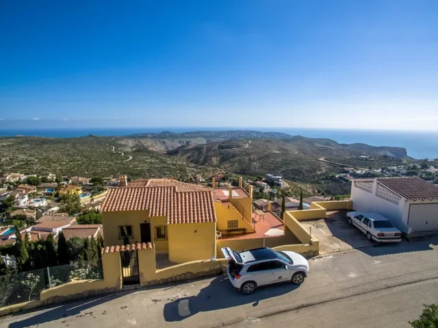 VILLA AUTÉNTICA ESPAÑOLA CON IMPRESIONANTE VISTA PANORÁMICA AL MAR — 31