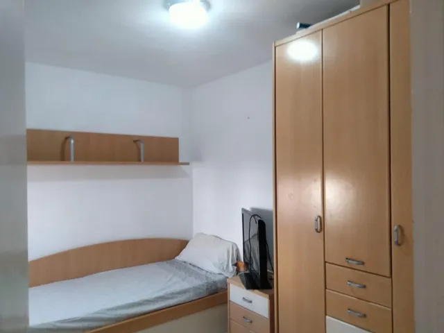 Alquiler Amplio y Luminoso Piso en Santa Pola - Zona Santiago Bernabeu (ALQUILER DE TEMPORADA) — 27