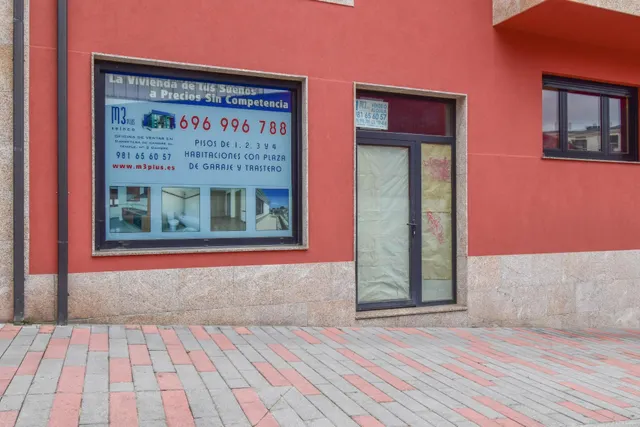 LOCAL COMERCIAL DE 105 METROS — 8