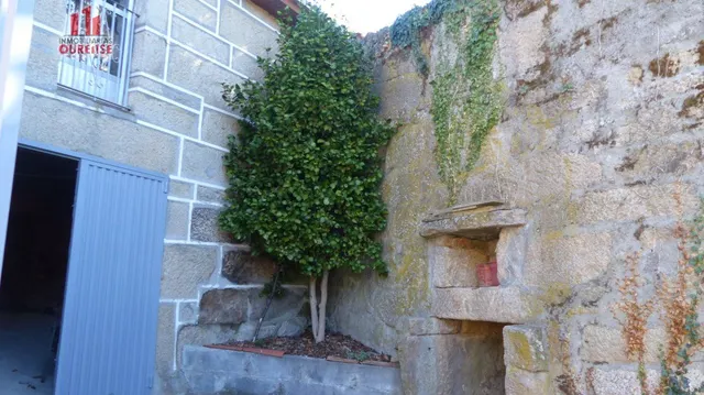 CASA SEÑORIAL PARA REFORMAR EN LOS ALREDEDORES DE ALLARIZ. — 20