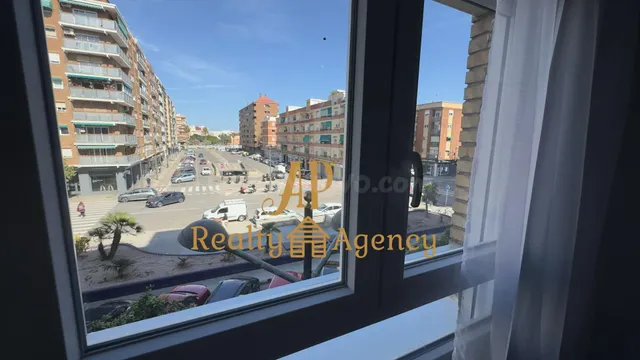 Estupendo piso de 2 habitaciones, amueblado, en Campanar, junto Hipercor. — 3