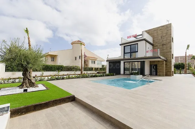OBRA NUEVA EN ORIHUELA COSTA. 4 DORM. 3 BAÑOS. PISCINA+GARAJ - foto 3