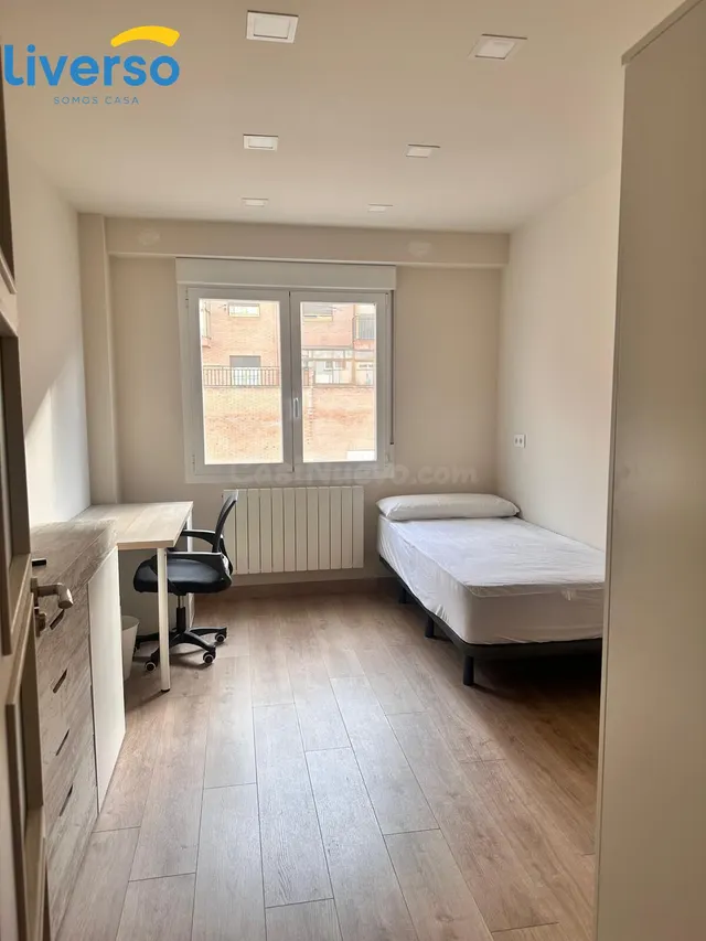 habitaciones tipo estudio con baño propio y gastos incluidos - foto 4