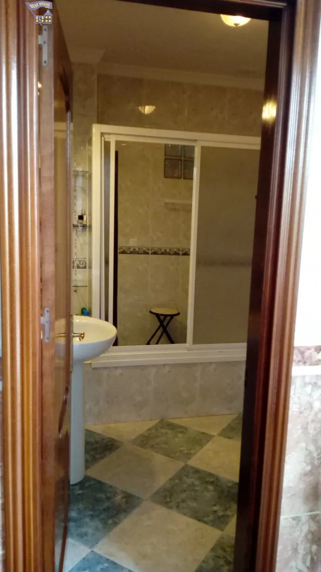 VENTA CASA EN ZONA CERCANA AL CENTRO — 14