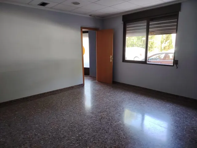 Local comercial en perfecto estado para desarrollar actividad — 7