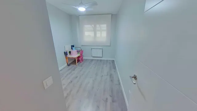 ¡SE ALQUILA!! Impresionante vivienda de tres habitaciones con terraza de 50m2 en la zona de La Garena. — 37