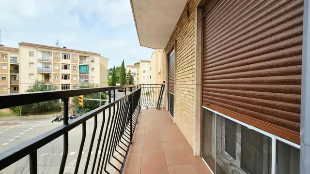 Piso reformado de tres habitaciones — 7
