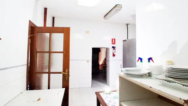 Urbis te ofrece un hotel en venta en Ciudad Rodrigo, Salamanca. — 42