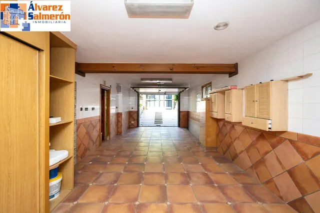 Estupendo chalet independiente en Cájar — 42