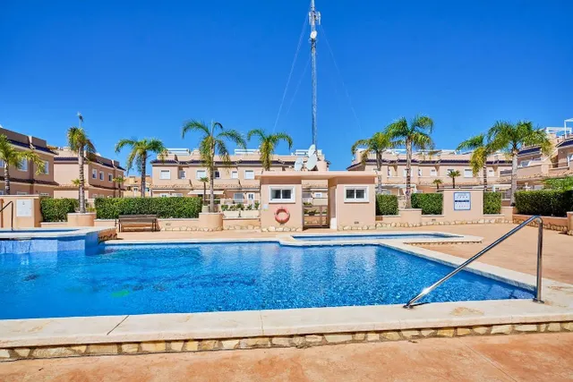 APARTAMENTO DE 3 DORMITORIOS 2 BAÑOS EN LOMAS DE CABO ROIG (