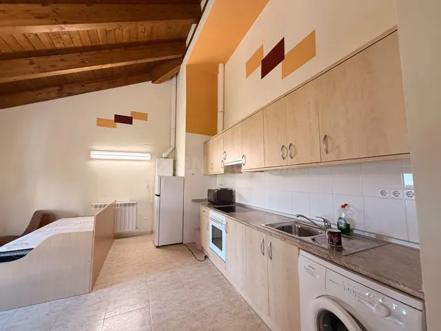 VENTA DE APARTAMENTOS TURÍSTICOS REFORMADOS EN ADAHUESCA - foto 2