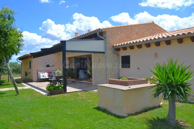 Finca rústica con chalet con licencia vacacional en Muro - foto 5