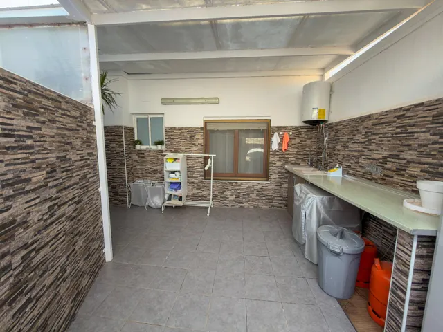 Piso en Cox — 32