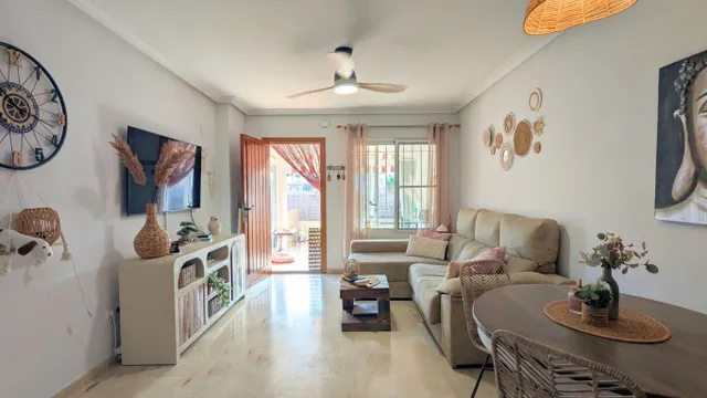 Quad 2 habitaciones 55m² en venta - La marina — 24