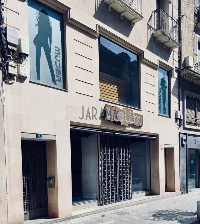 Local comercial en el centro de Tudela - foto 3