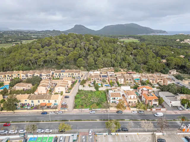 Solar Urbano para construir 6 adosados en Cala Ratjada en Avenida Juan Carlos I — 5