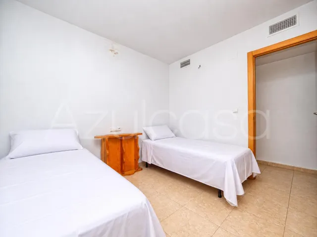 Piso en venta de 3 dormitorios y 2 baños con garaje y trastero en Monforte del Cid — 29