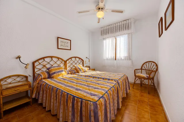 Ático duplex con solárium, vistas al mar y a 280 metros de la playa de La Mata — 17