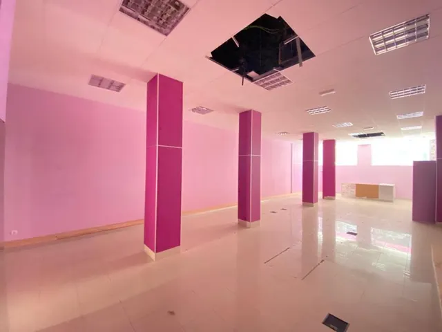 LOCAL CÉNTRICO LAZURTEGUI INVERSION (Se vende con inquilino) — 5