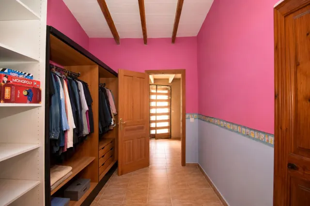 Casa  con patio   en Inca — 19