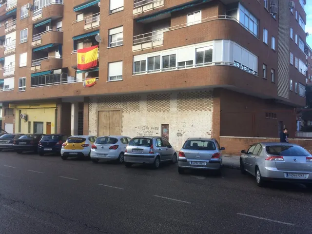 LOCAL EN BRUTO EN VENTA O ALQUILER